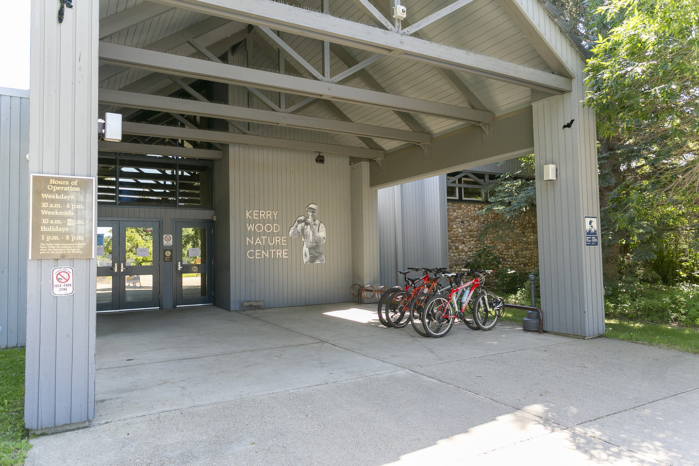 Front entran of Kerry Wood Nature Centre with bikes parked outside