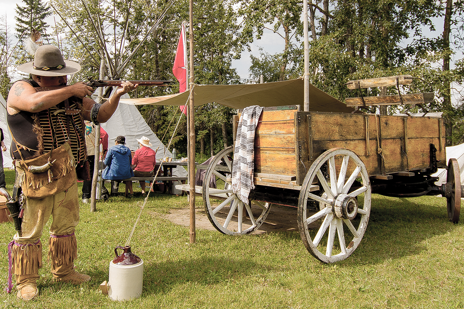 Fort Normandeau historic site man holding a rifle. 