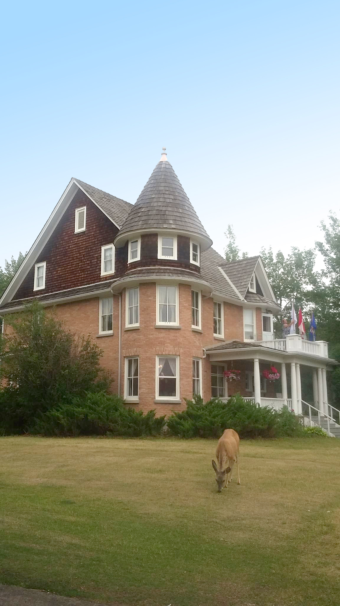 Red Deer Cronquist House building.