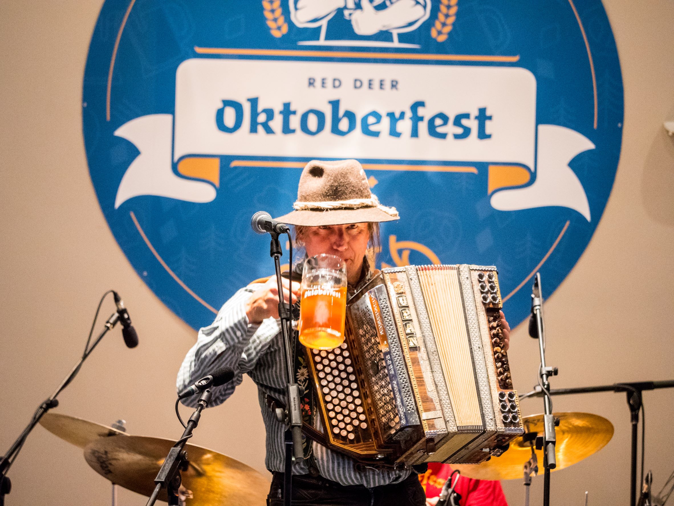 Image of an Oktoberfest musician 